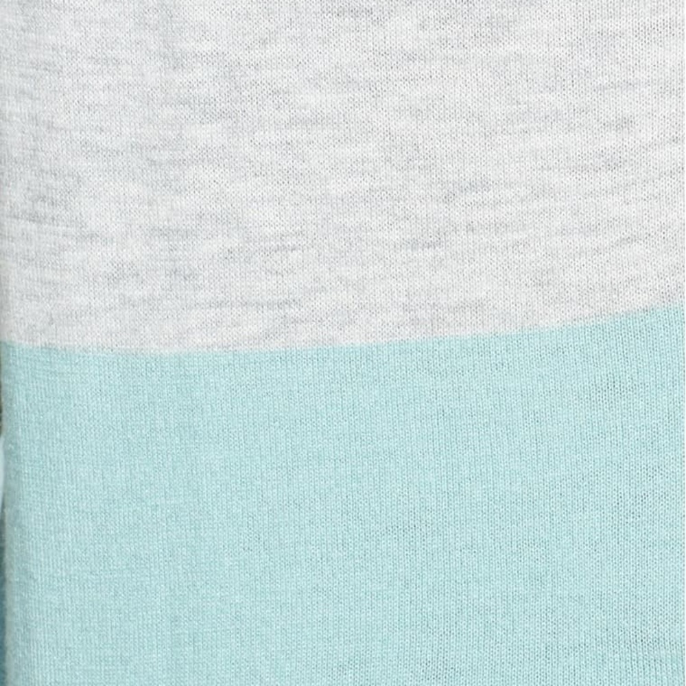 Halogen Zip Back V-Neck Blue Colorblock Sweater - Picture 2 of 7